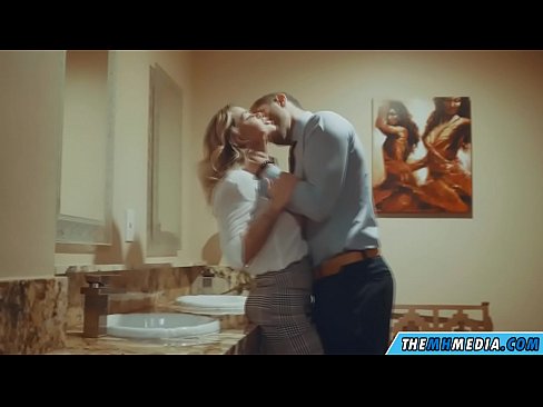 ❤️ Коли грудаста блондинка спокушає вас у громадському туалеті ❌ Порно на порно uk.vegasservice.ru ️❤